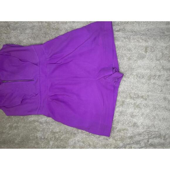 Express Barbiecore feminine ruffled sleeveless zip front romper Size 6 - Picture 4 of 8